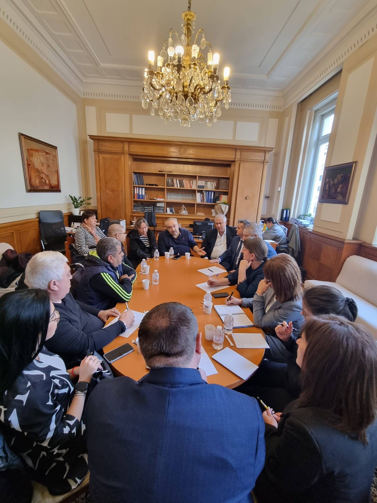  ГЕРБ-СДС се срещнаха с хора с увреждания от Българската асоциация за рекреация, интеграция и спорт (БАРИС) 